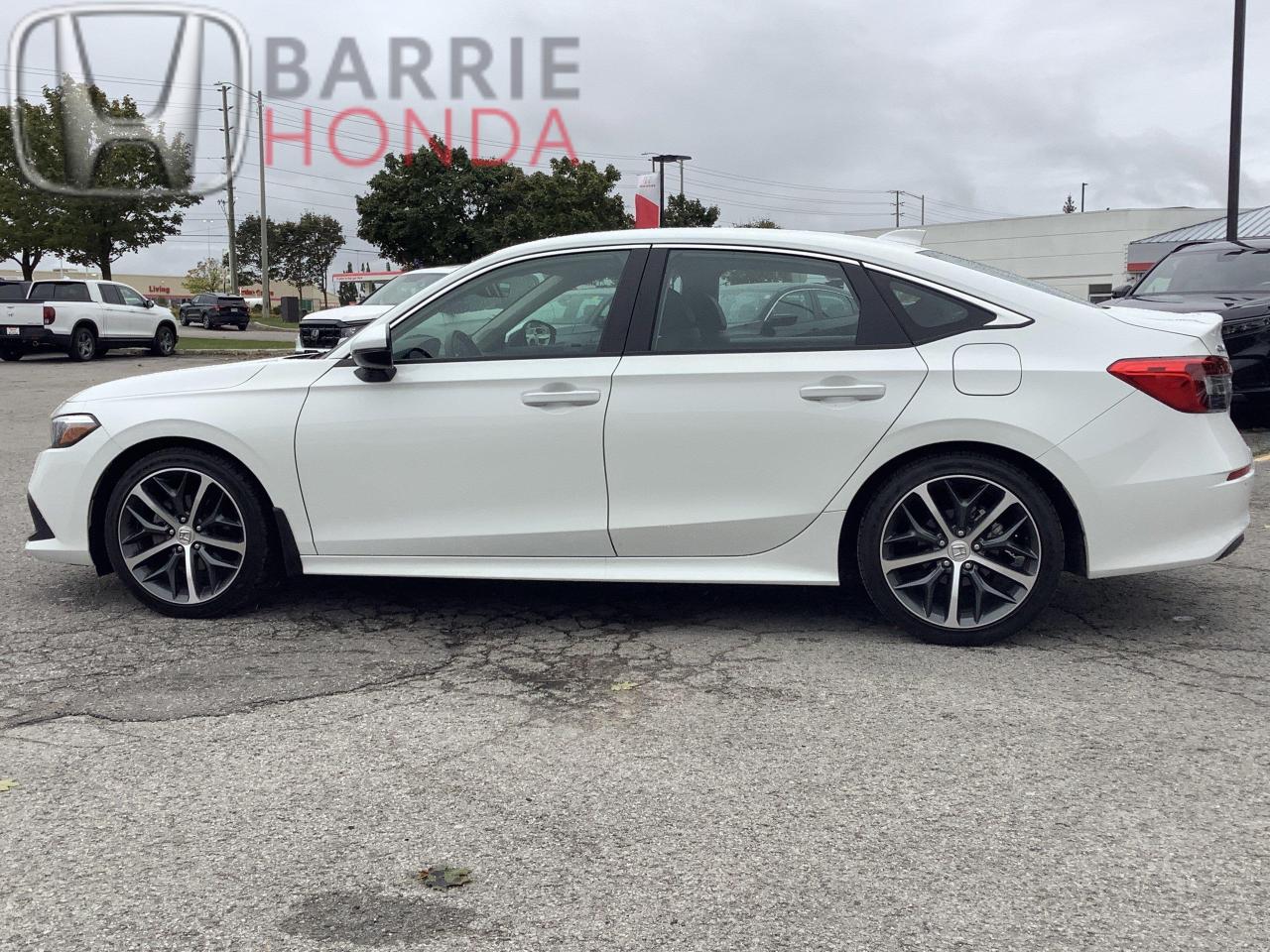 2024 Honda Civic Touring 4dr Sedan Photo