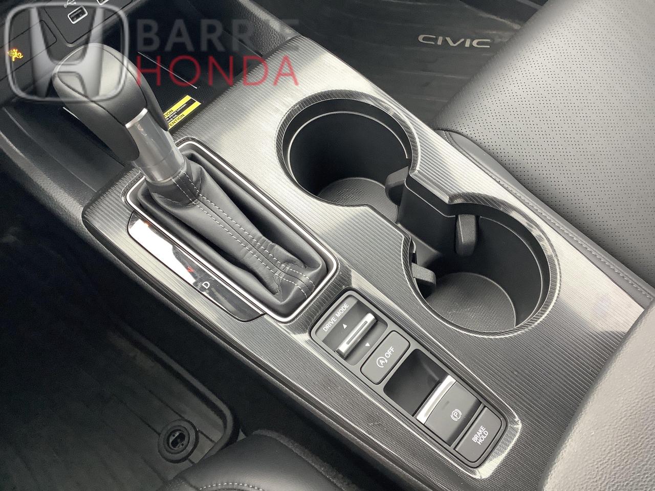 2024 Honda Civic Touring 4dr Sedan Photo