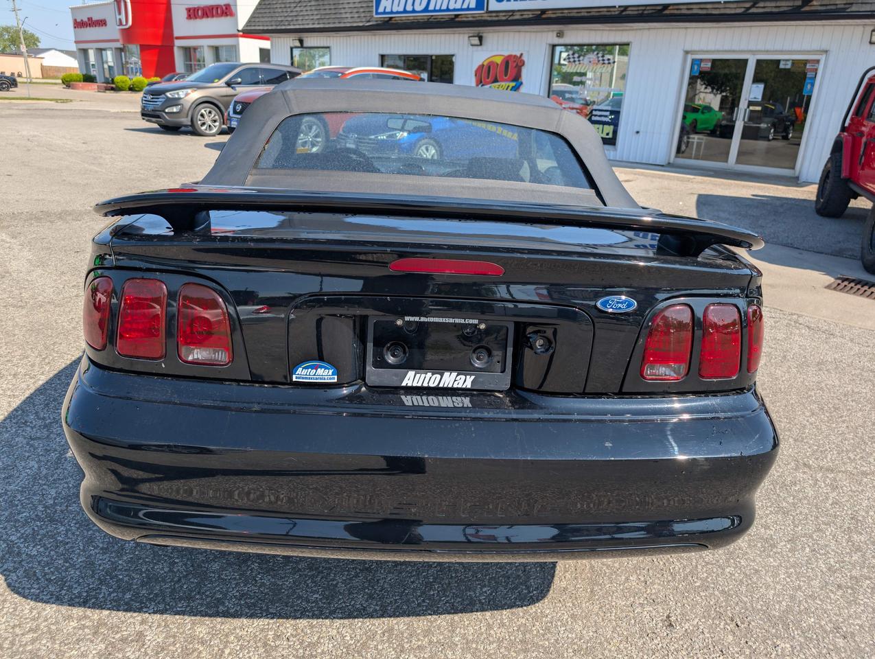 1997 Ford Mustang Base 2dr Convertible Photo4