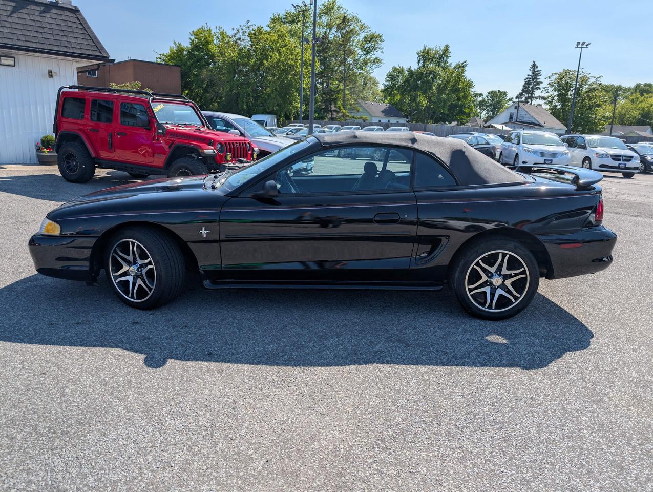 1997 Ford Mustang Base 2dr Convertible Photo