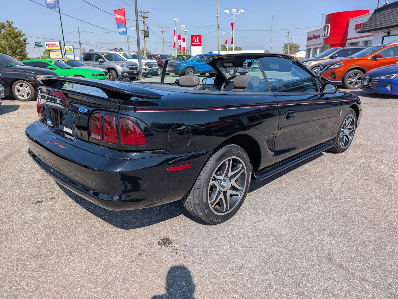 1997 Ford Mustang Base 2dr Convertible Photo