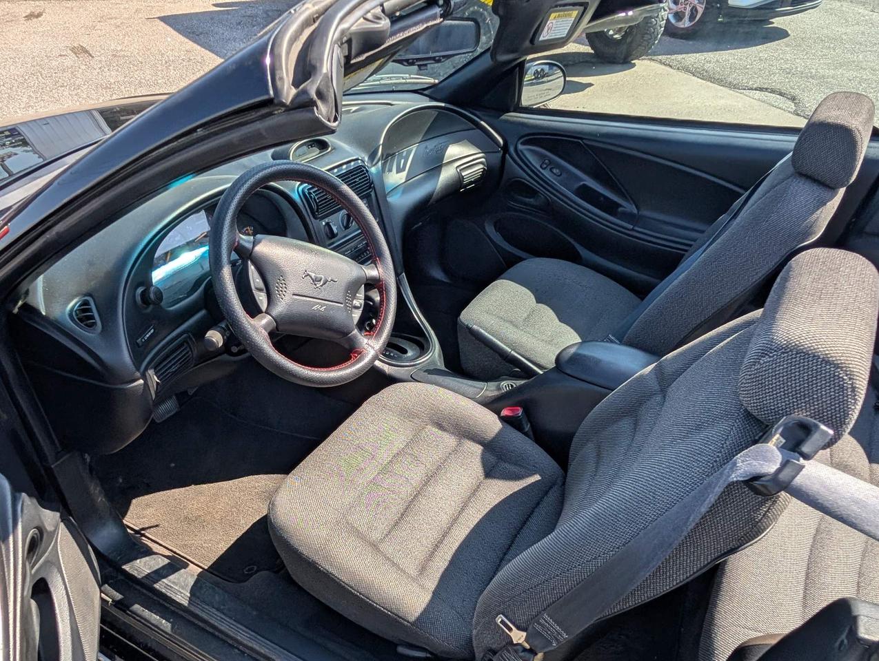 1997 Ford Mustang Base 2dr Convertible Photo