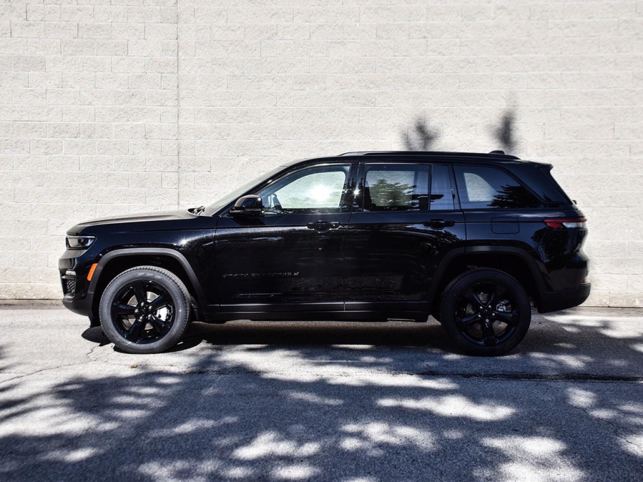 2025 Jeep Grand Cherokee Limited 4dr 4x4 Photo