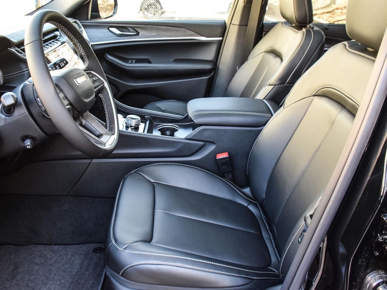 2025 Jeep Grand Cherokee Limited 4dr 4x4 Photo