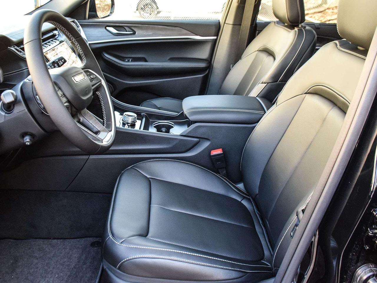 2025 Jeep Grand Cherokee Limited 4dr 4x4 Photo
