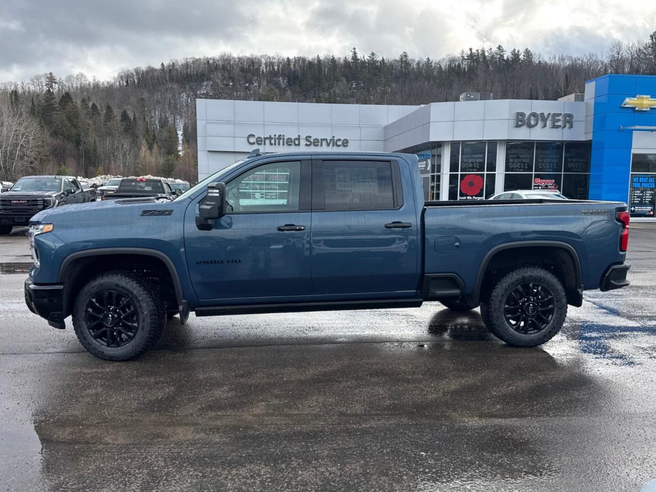 2026 Chevrolet SILVERADO 2500HD 4WD Crew Cab Standard Box LTZ Photo