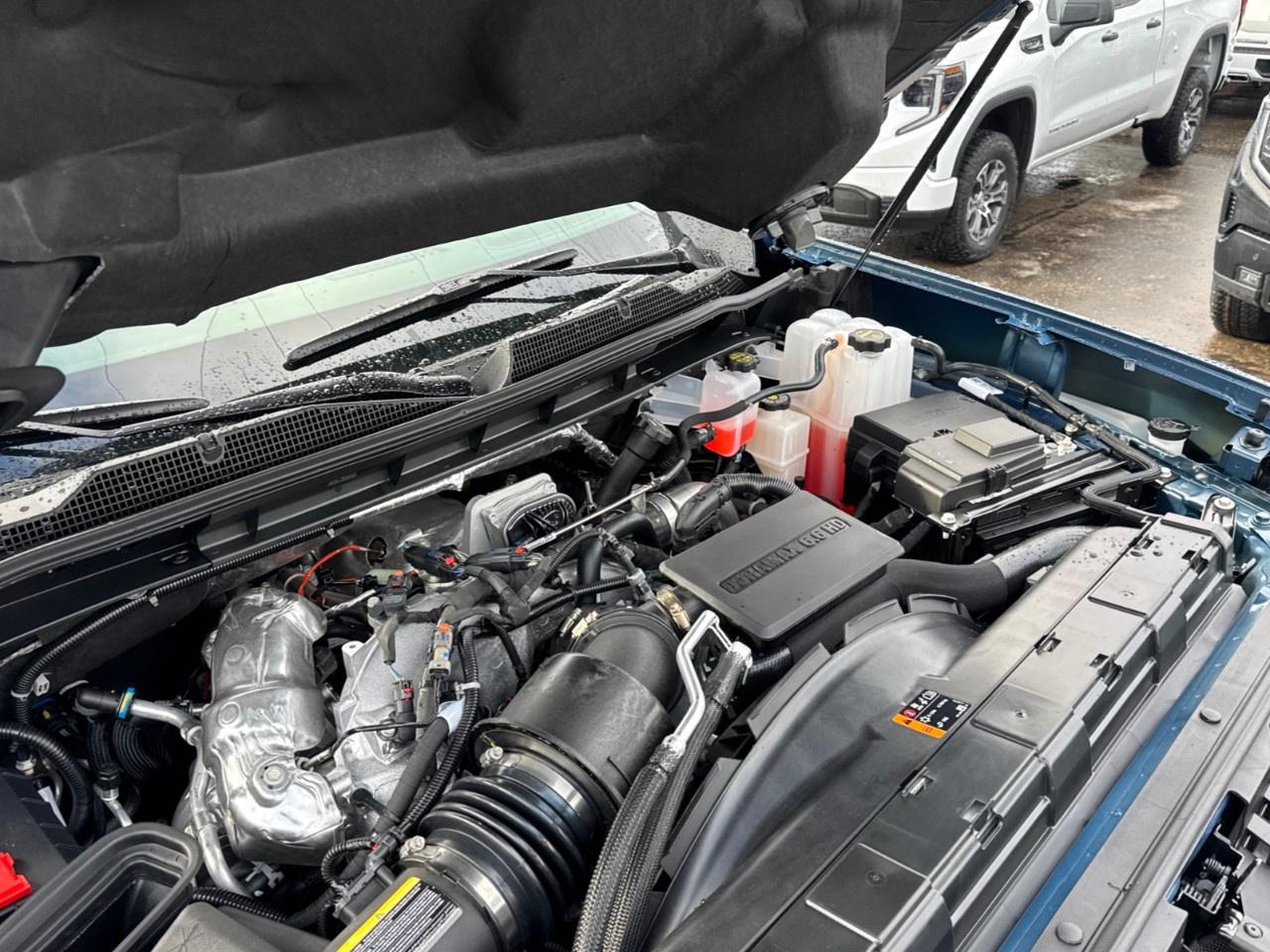 2026 Chevrolet SILVERADO 2500HD 4WD Crew Cab Standard Box LTZ Photo