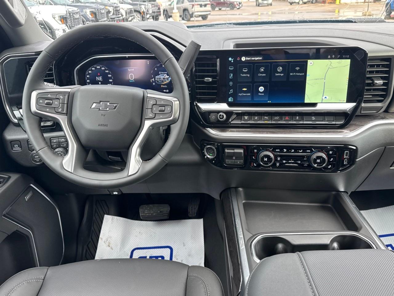 2026 Chevrolet SILVERADO 2500HD 4WD Crew Cab Standard Box LTZ Photo