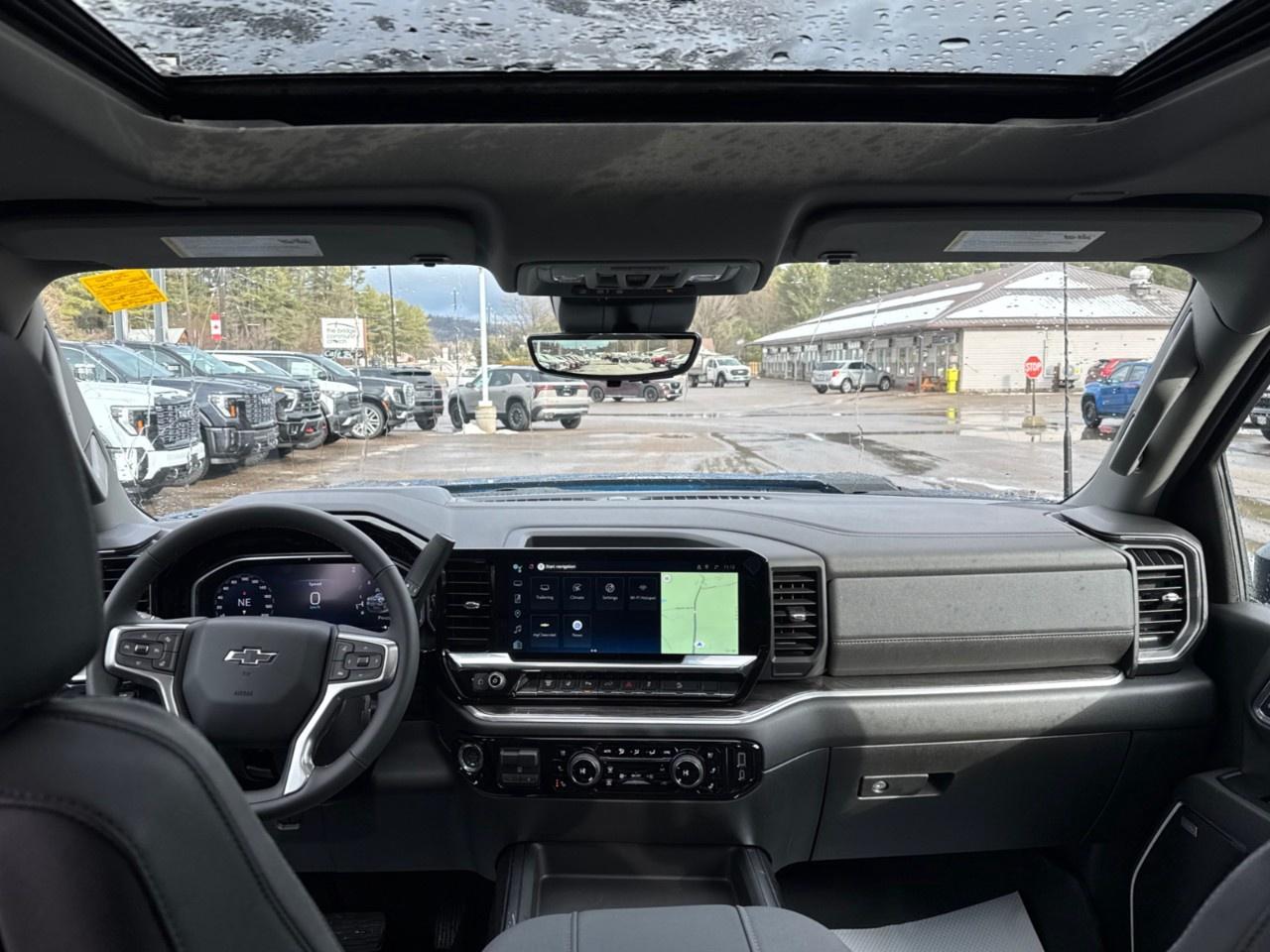 2026 Chevrolet SILVERADO 2500HD 4WD Crew Cab Standard Box LTZ Photo