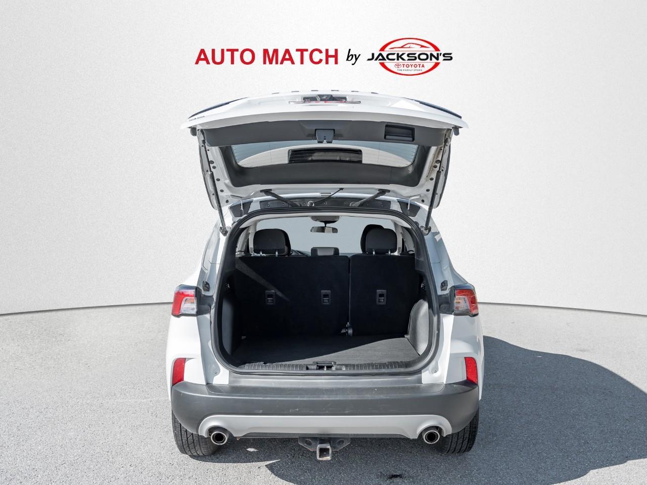 2022 Ford Escape SE 4dr Front-wheel Drive Photo