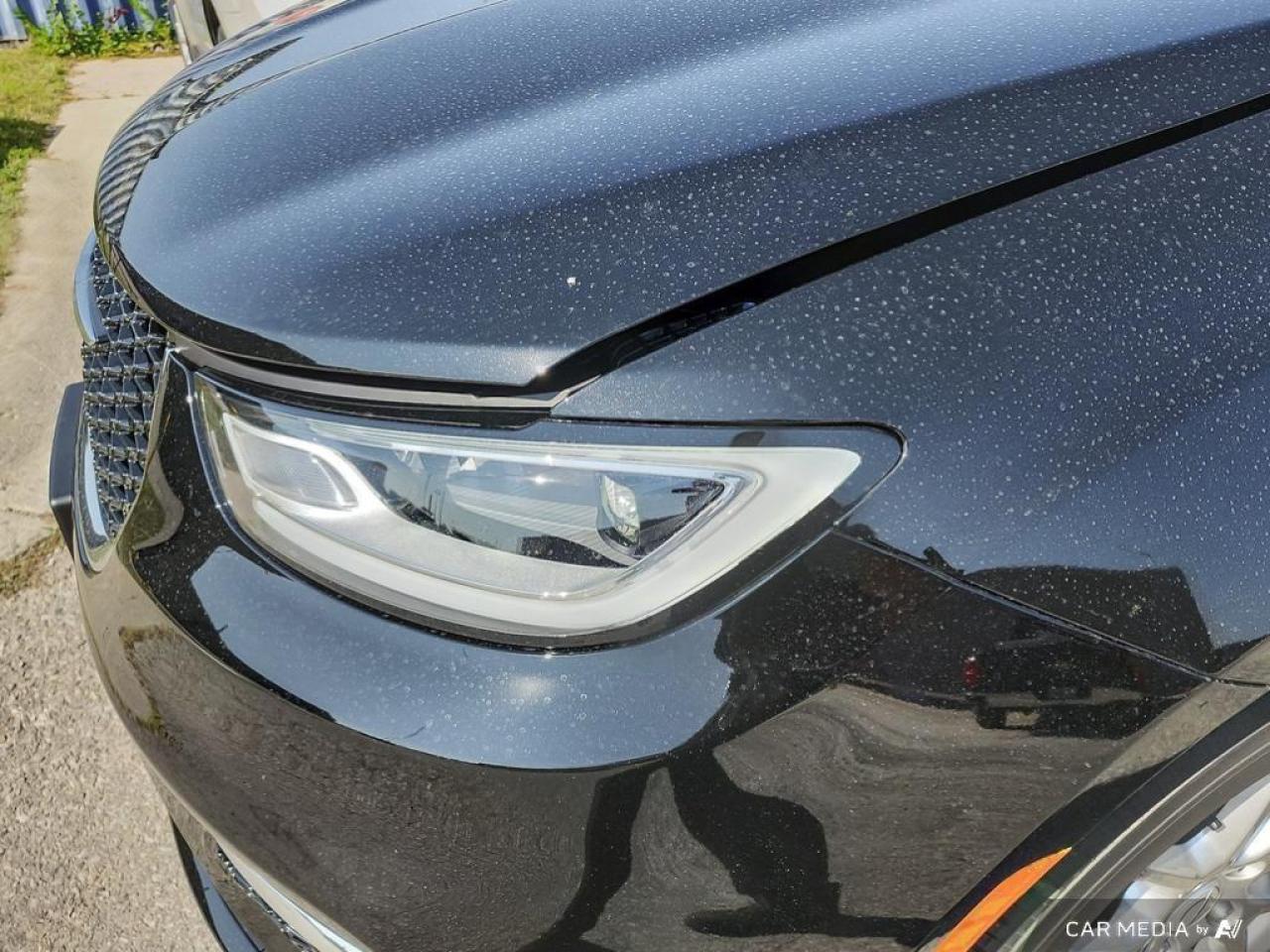 2026 Chrysler Pacifica Select Front-Wheel Drive Passenger Van Photo