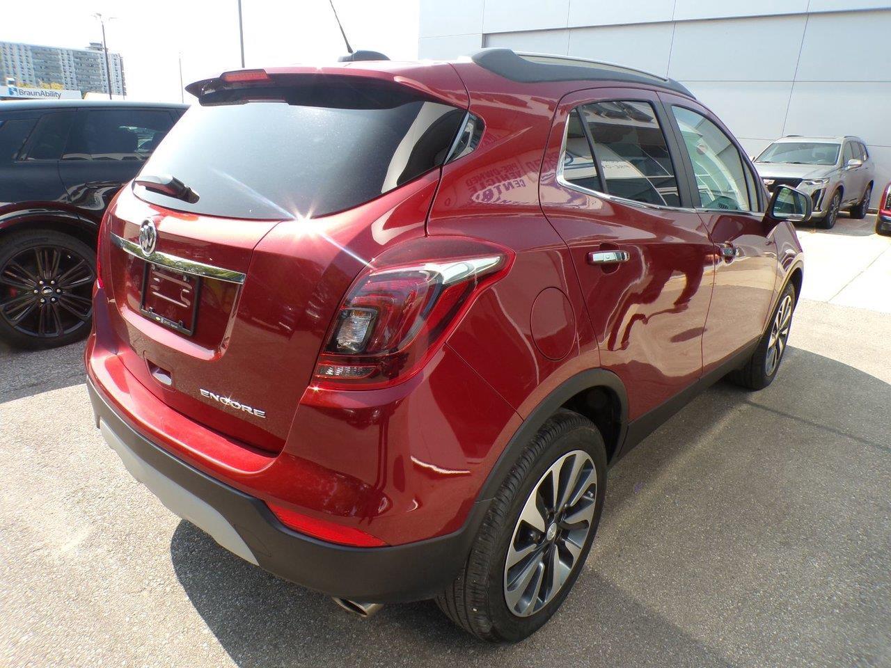 2022 Buick Encore Preferred Front-Wheel Drive Photo3