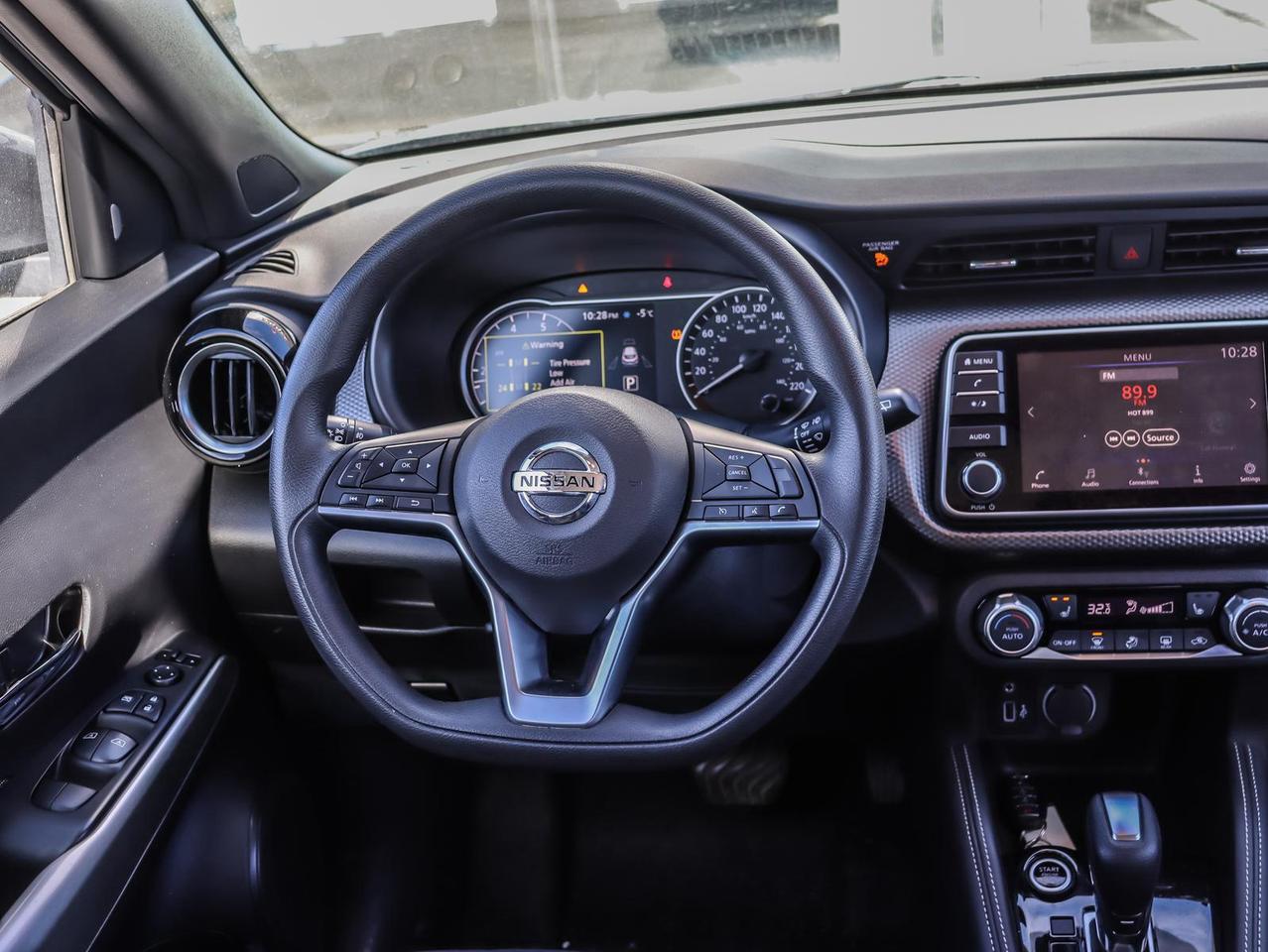 2020 Nissan Kicks SV (CVT) 4dr Front-Wheel Drive Photo