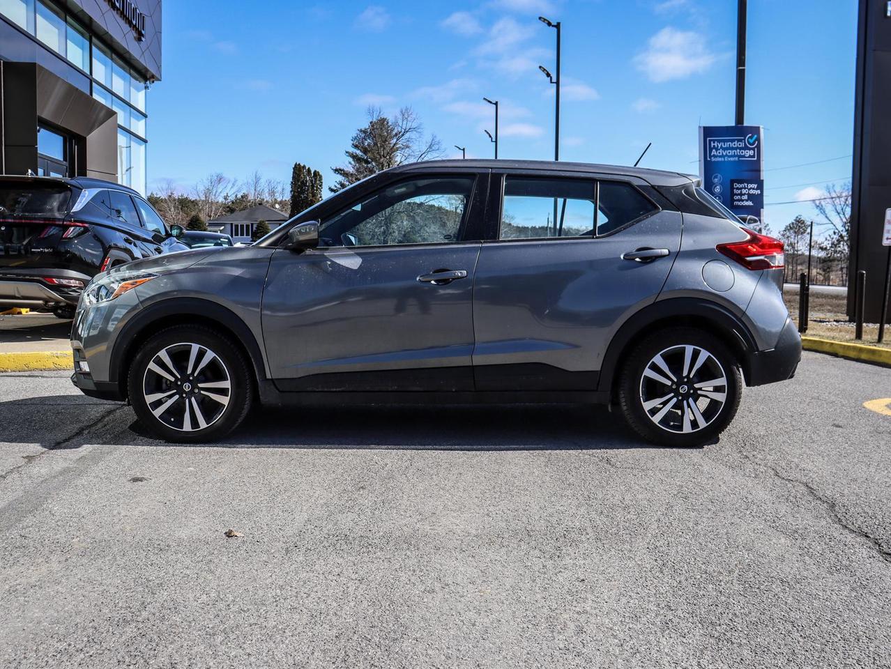 2020 Nissan Kicks SV (CVT) 4dr Front-Wheel Drive Photo