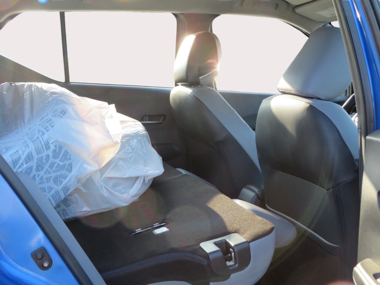 2021 Nissan Kicks SR FWD Photo