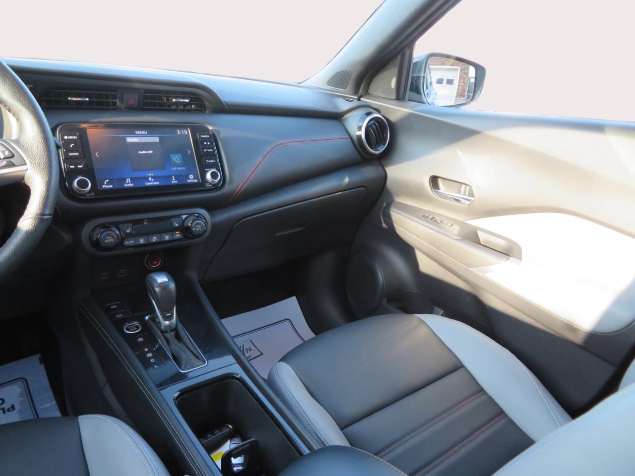 2021 Nissan Kicks SR FWD Photo