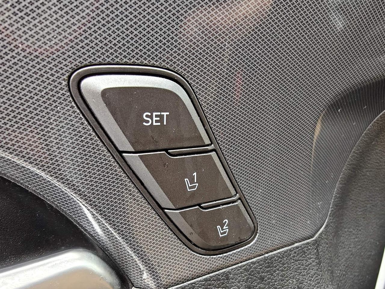 2022 Hyundai Santa Fe Ultimate Calligraphy 4dr All-Wheel Drive Photo