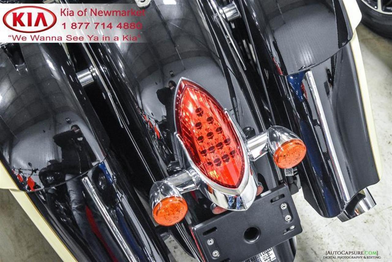 2019 International UNLISTED ITEM  Photo