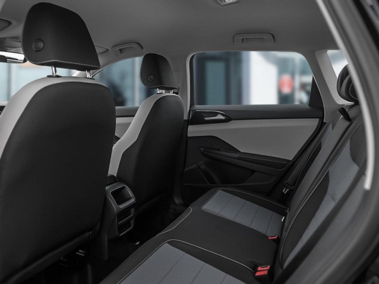 2026 Volkswagen Taos Trendline 4Motion Photo