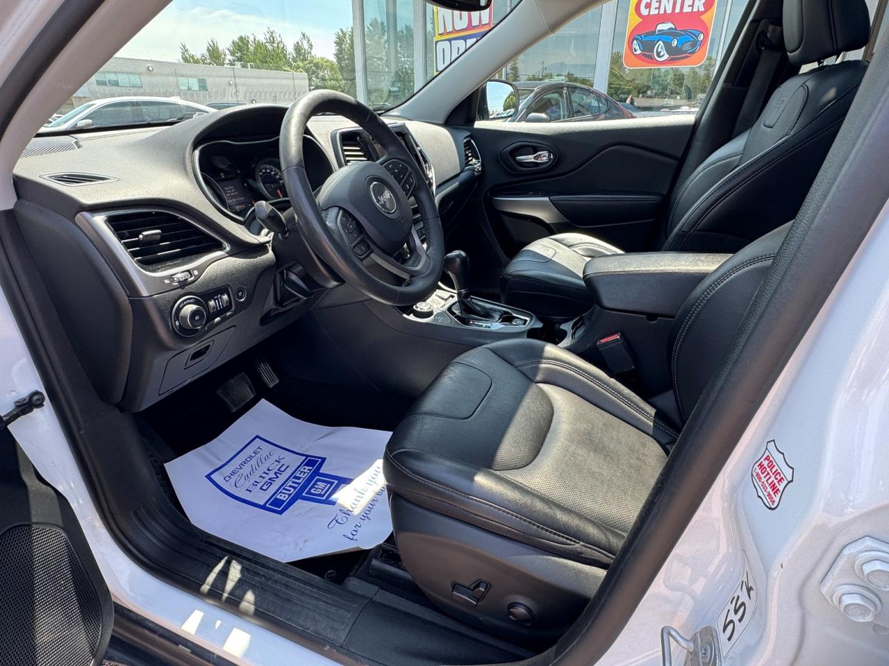 2022 Jeep Cherokee Limited 4dr 4x4 Photo