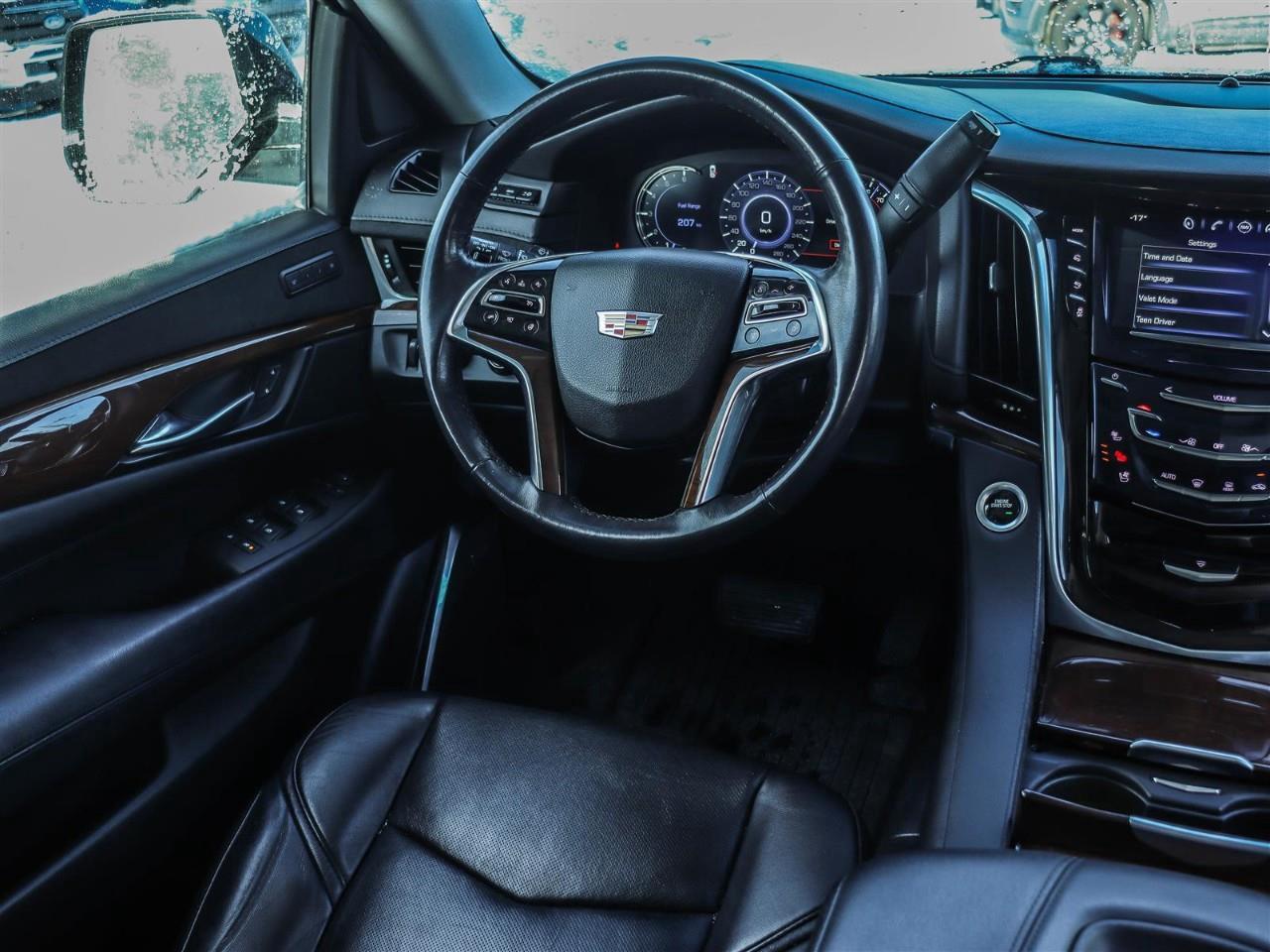 2019 Cadillac Escalade Premium Luxury 4x4 Photo