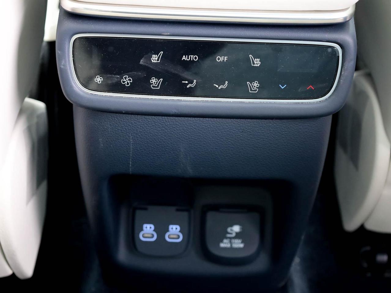 2025 Genesis GV80  Photo
