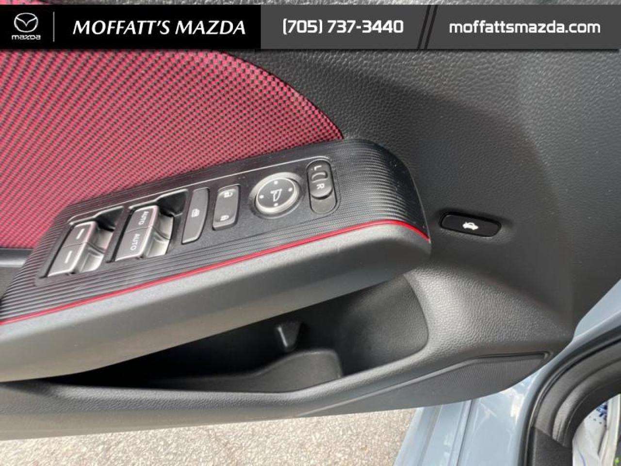 2024 Honda Civic Sedan Si Photo