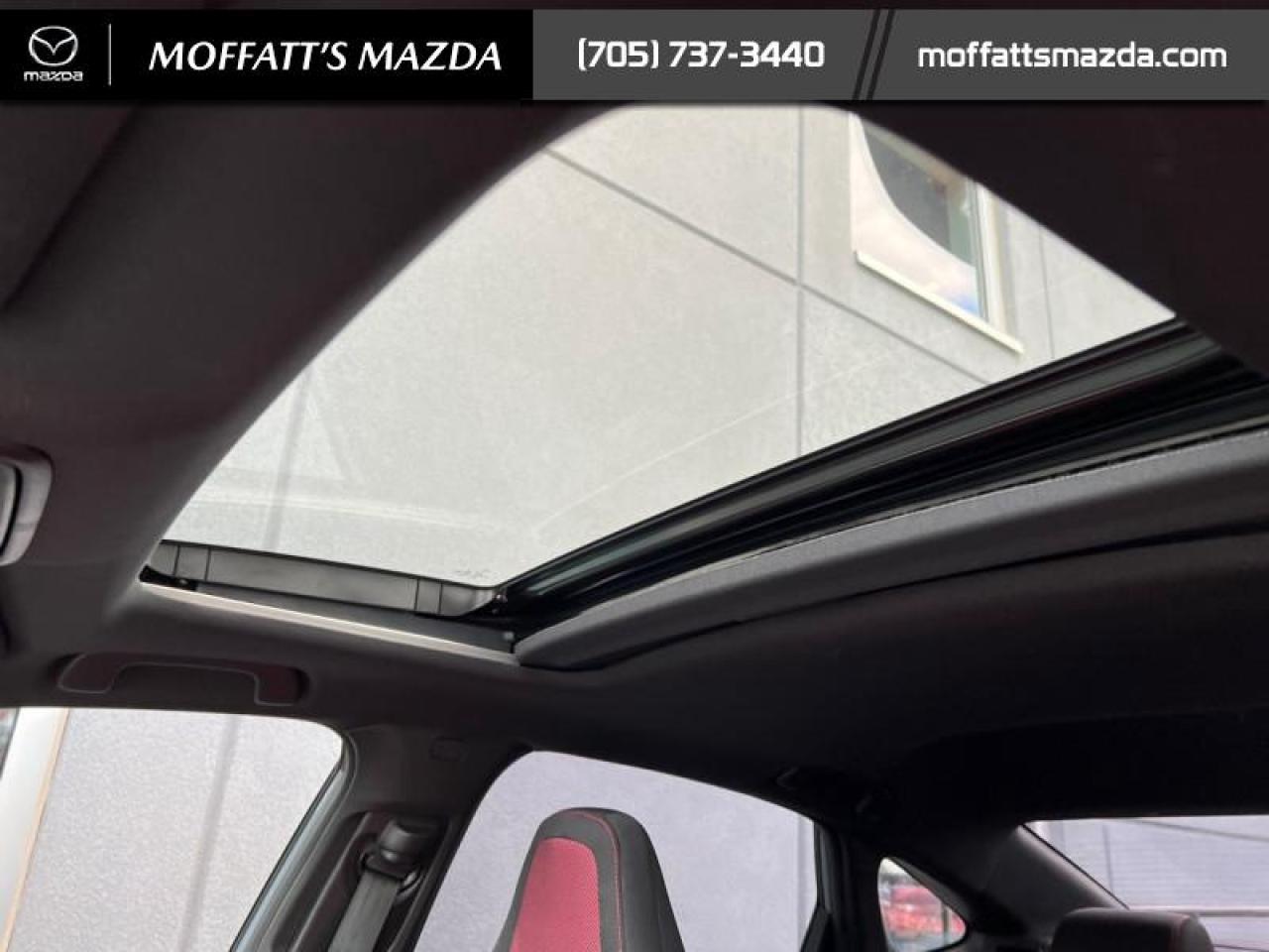 2024 Honda Civic Sedan Si Photo