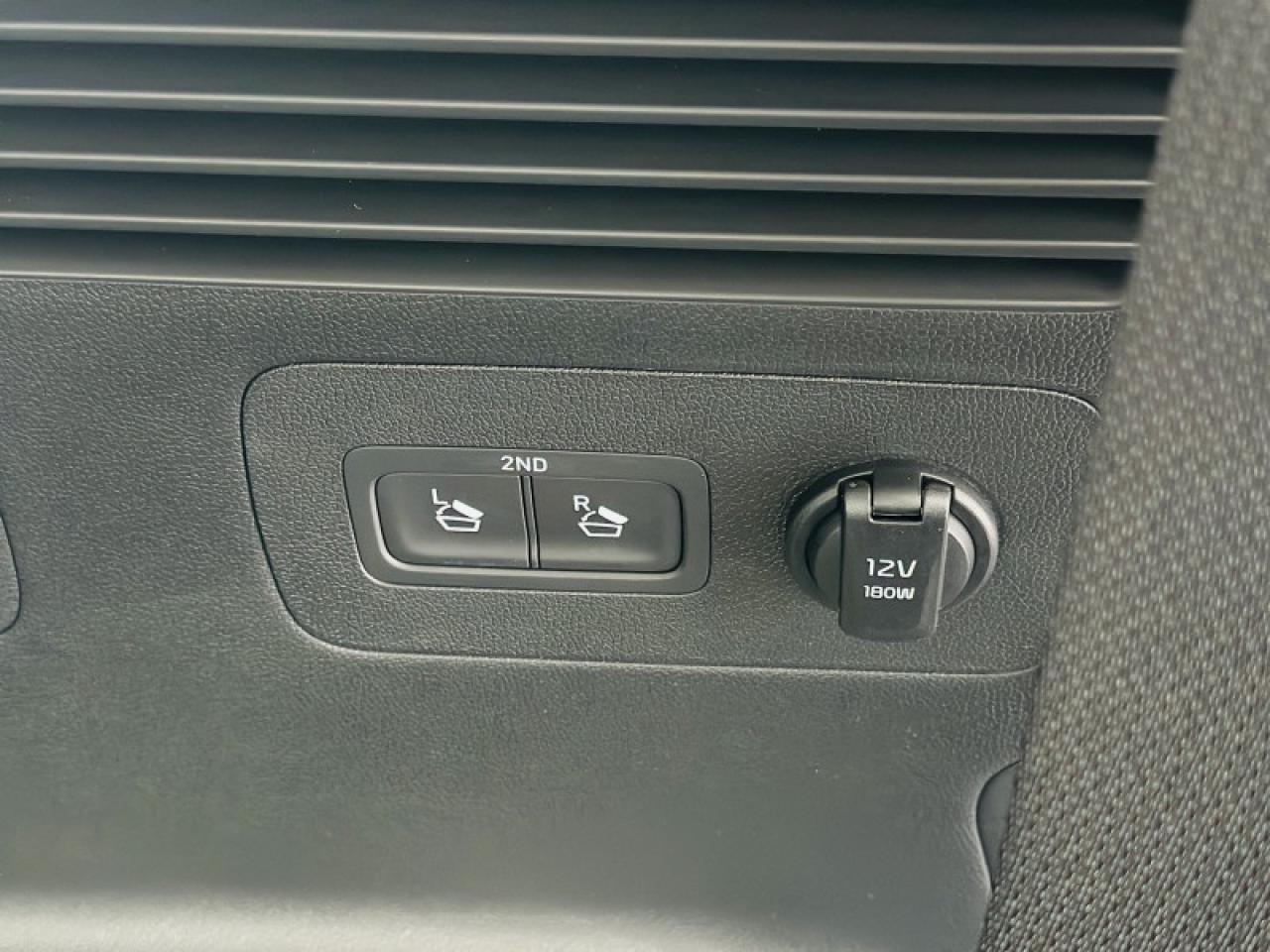 2026 Kia Sorento Plug-In Hybrid EX Photo