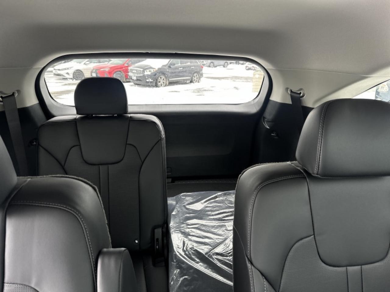 2026 Kia Sorento Plug-In Hybrid EX Photo