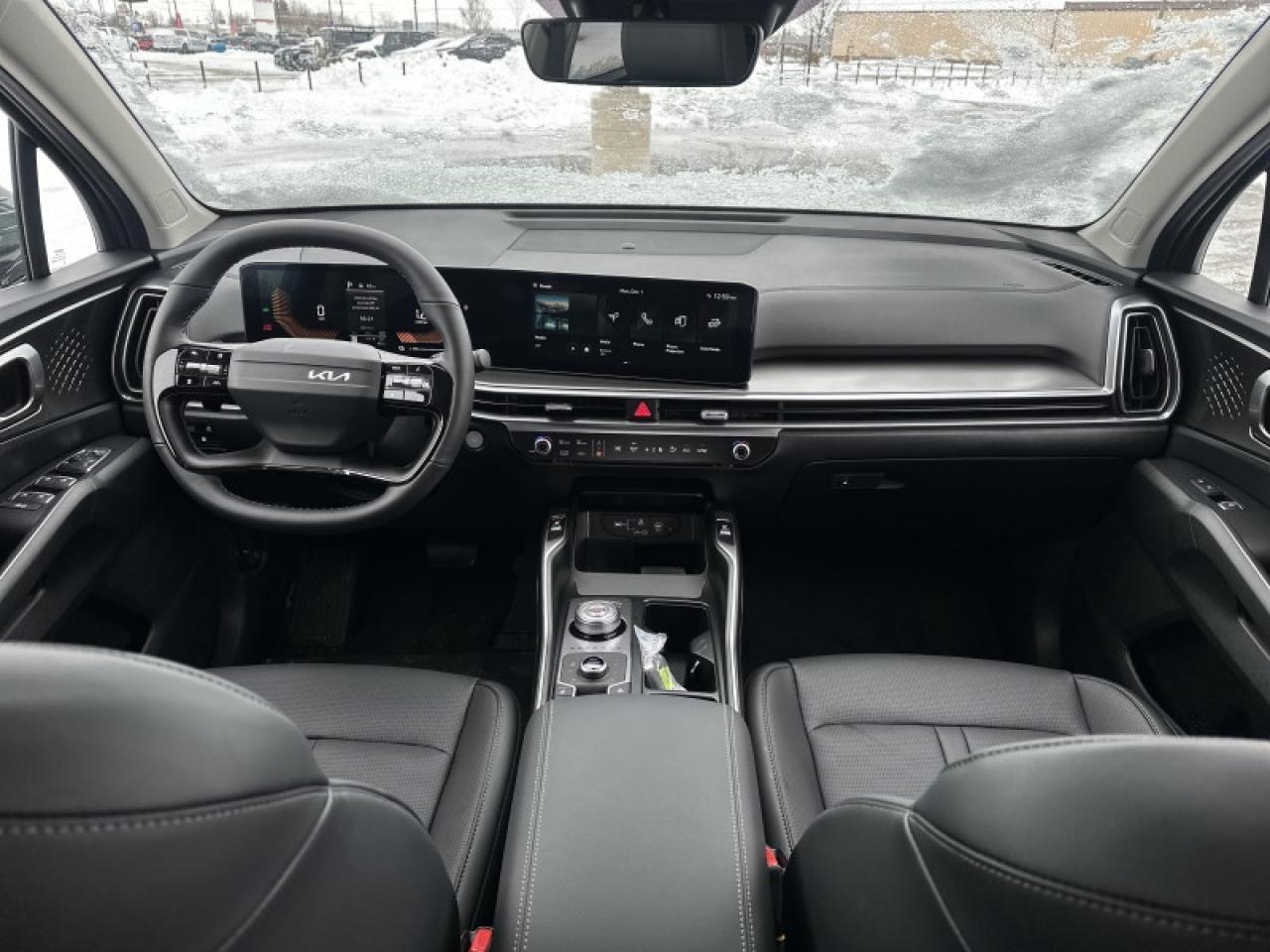 2026 Kia Sorento Plug-In Hybrid EX Photo