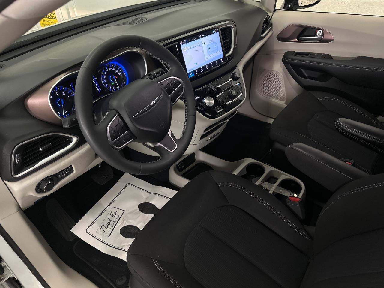 2024 Chrysler Grand Caravan SXT Front-Wheel Drive Passenger Van Photo