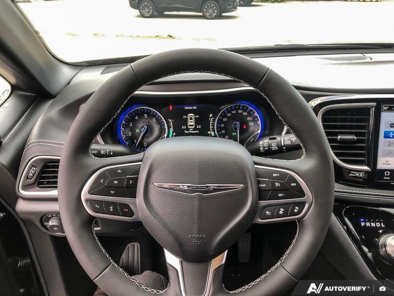 2026 Chrysler Pacifica Select Front-Wheel Drive Passenger Van Photo