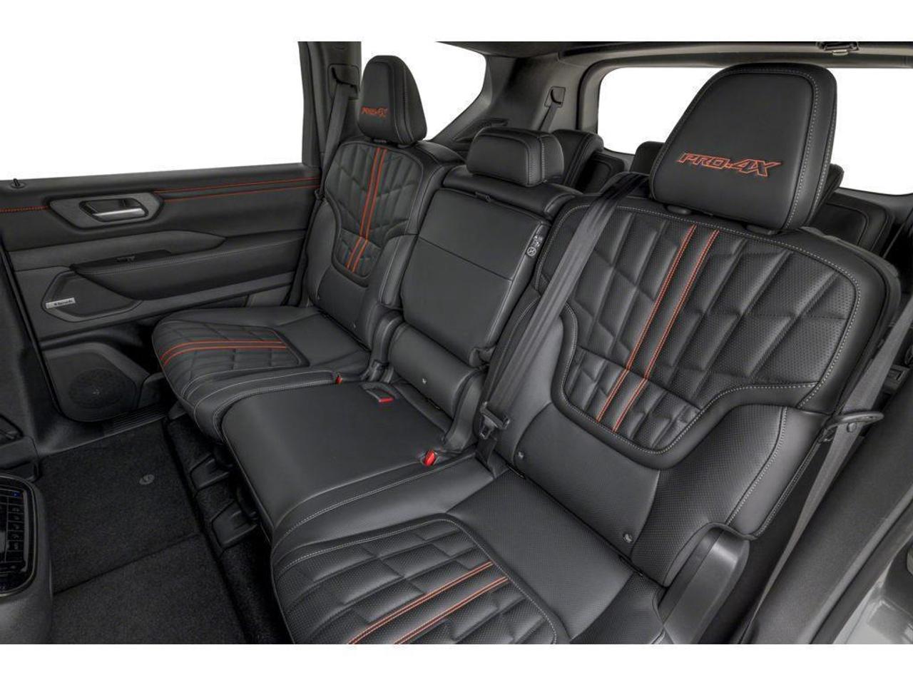2026 Nissan Armada PRO-4X 4dr 4x4 Photo