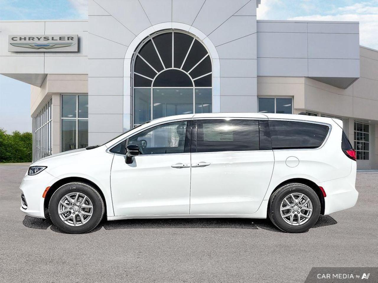 2026 Chrysler Pacifica Select Front-Wheel Drive Passenger Van Photo2