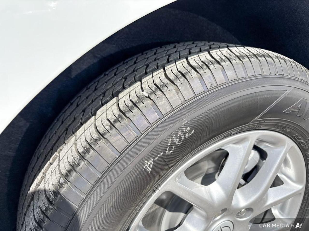 2026 Chrysler Pacifica Select Front-Wheel Drive Passenger Van Photo