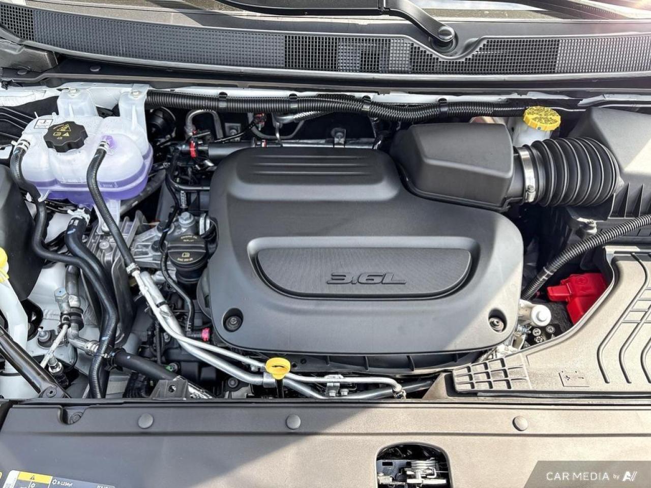 2026 Chrysler Pacifica Select Front-Wheel Drive Passenger Van Photo