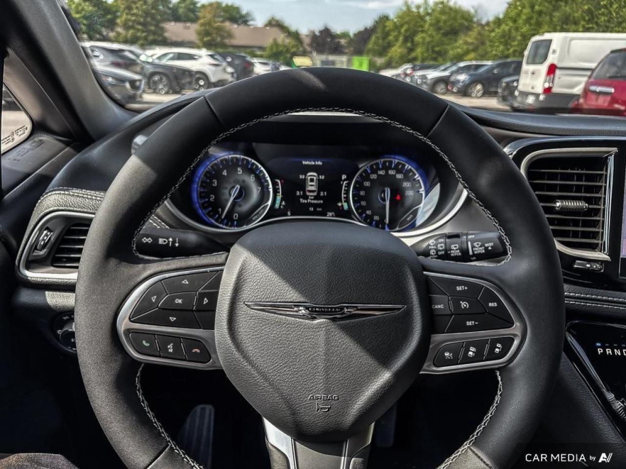 2026 Chrysler Pacifica Select Front-Wheel Drive Passenger Van Photo