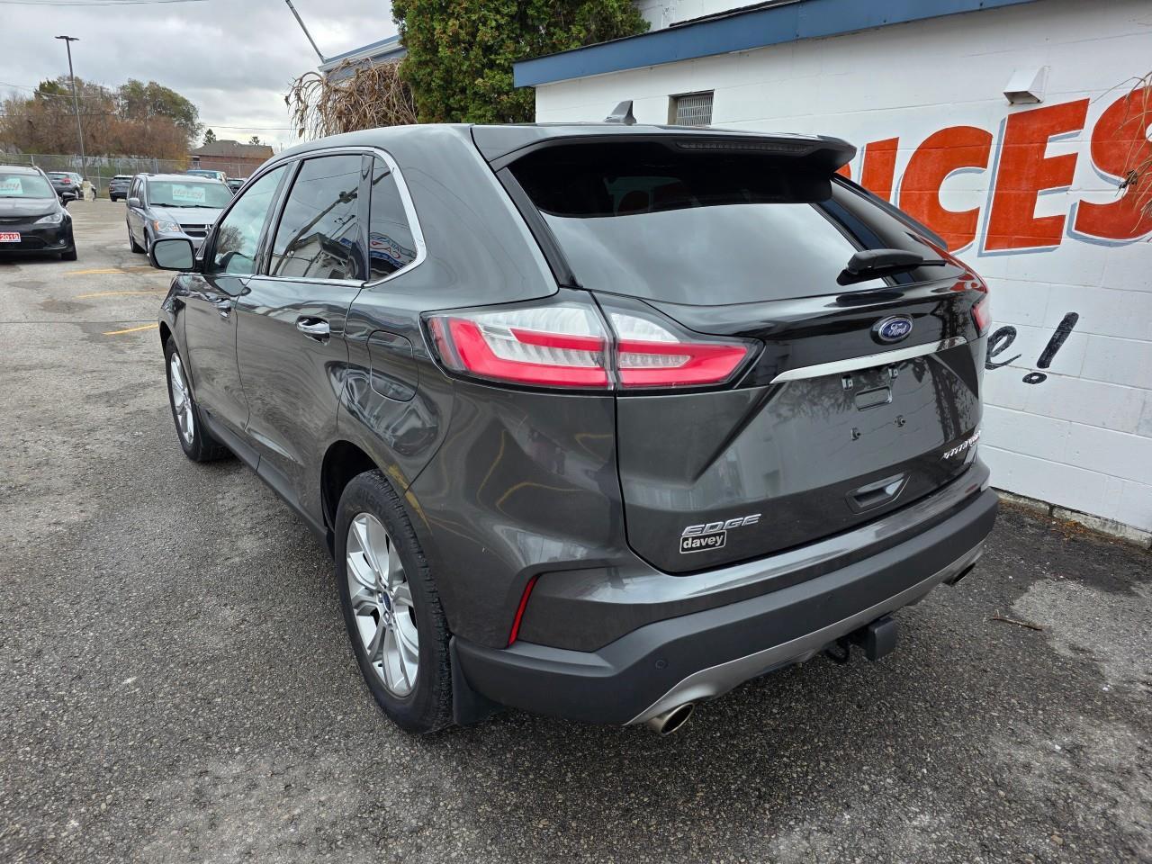 2019 Ford Edge TITANIUM 4DR ALL-WHEEL DRIVE Photo