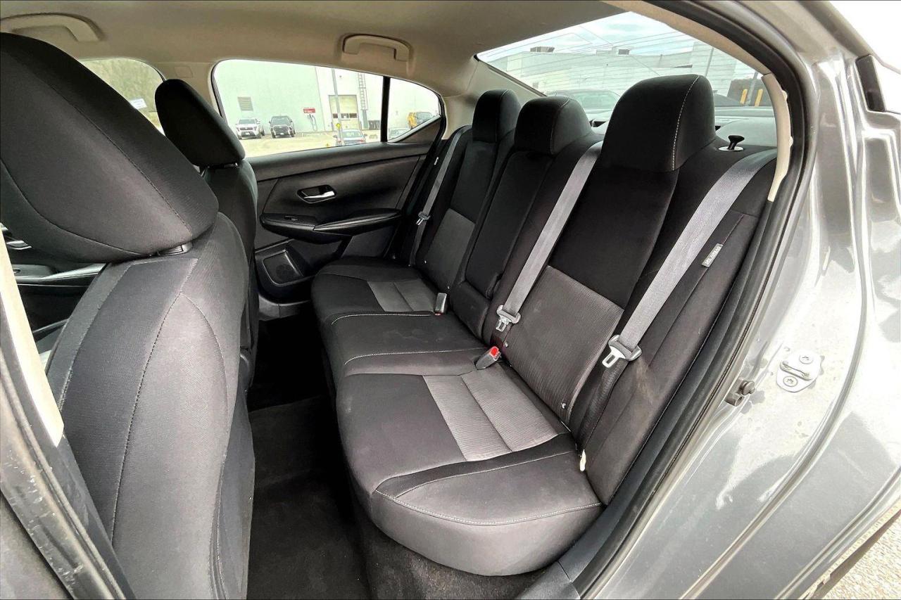 2021 Nissan Sentra SV 4DR SEDAN Photo