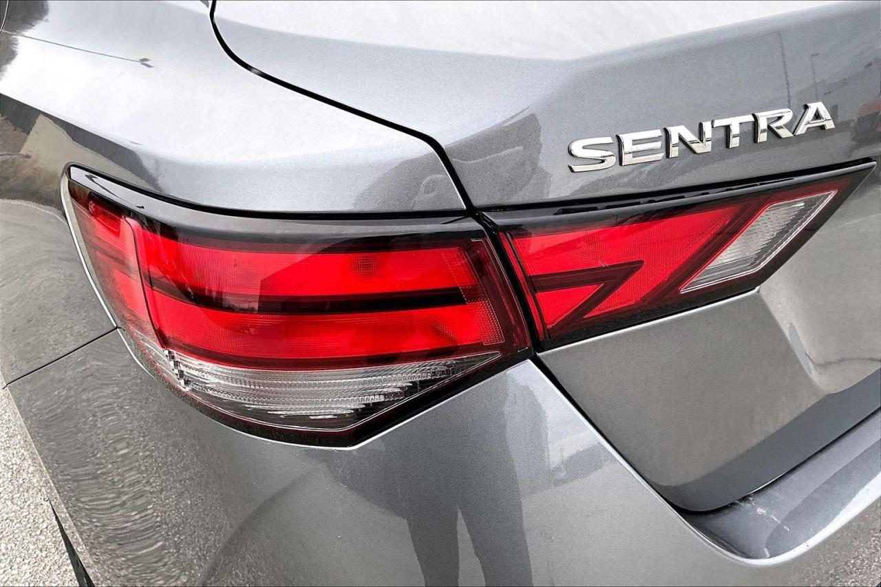 2021 Nissan Sentra SV 4DR SEDAN Photo