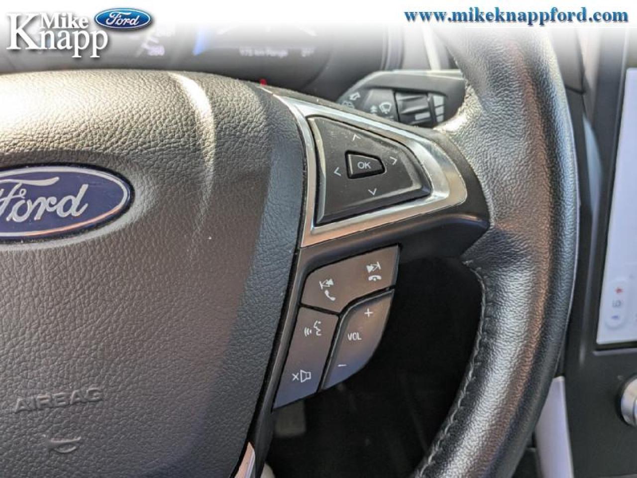 2023 Ford Edge SEL Photo