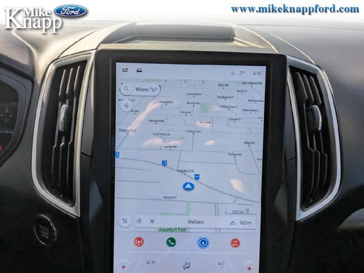 2023 Ford Edge SEL Photo