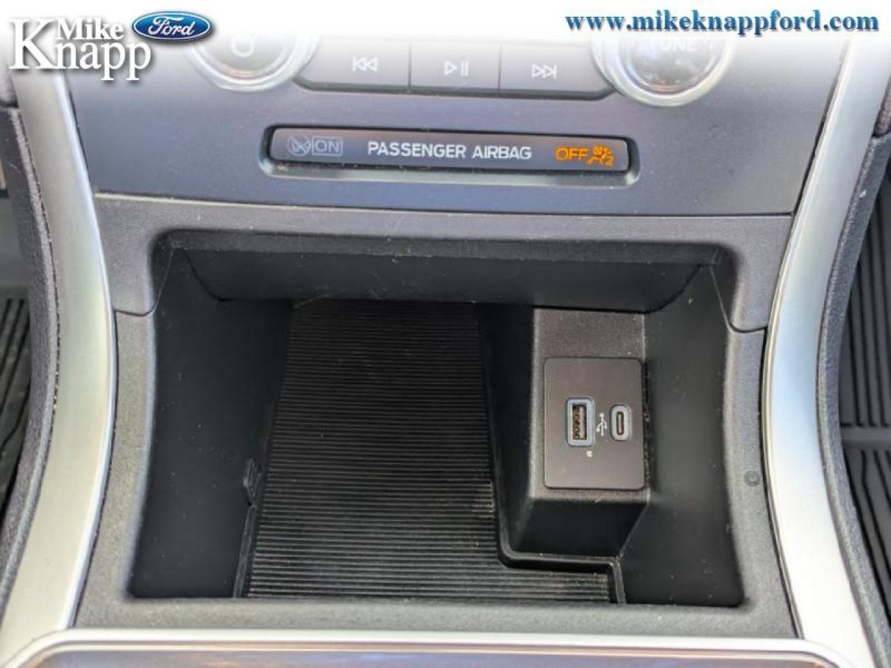 2023 Ford Edge SEL Photo