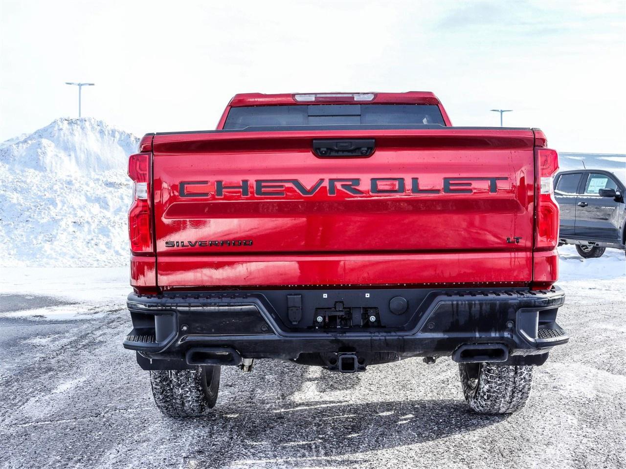 2026 Chevrolet Silverado 1500 Crew Cab Short Box 4-Wheel Drive LT Trail Boss Photo3