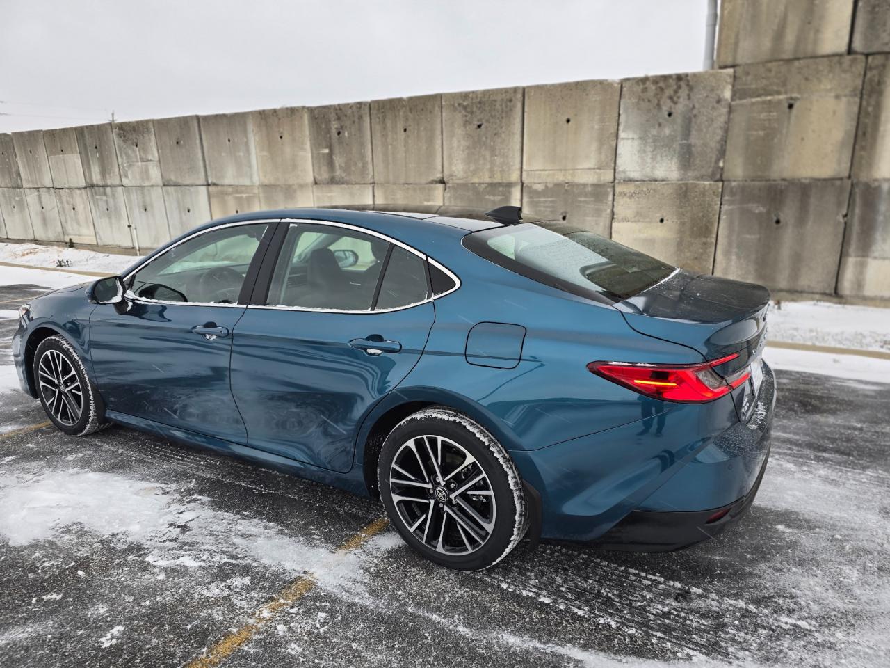 2026 Toyota Camry XLE 4dr All-Wheel Drive Sedan Photo3