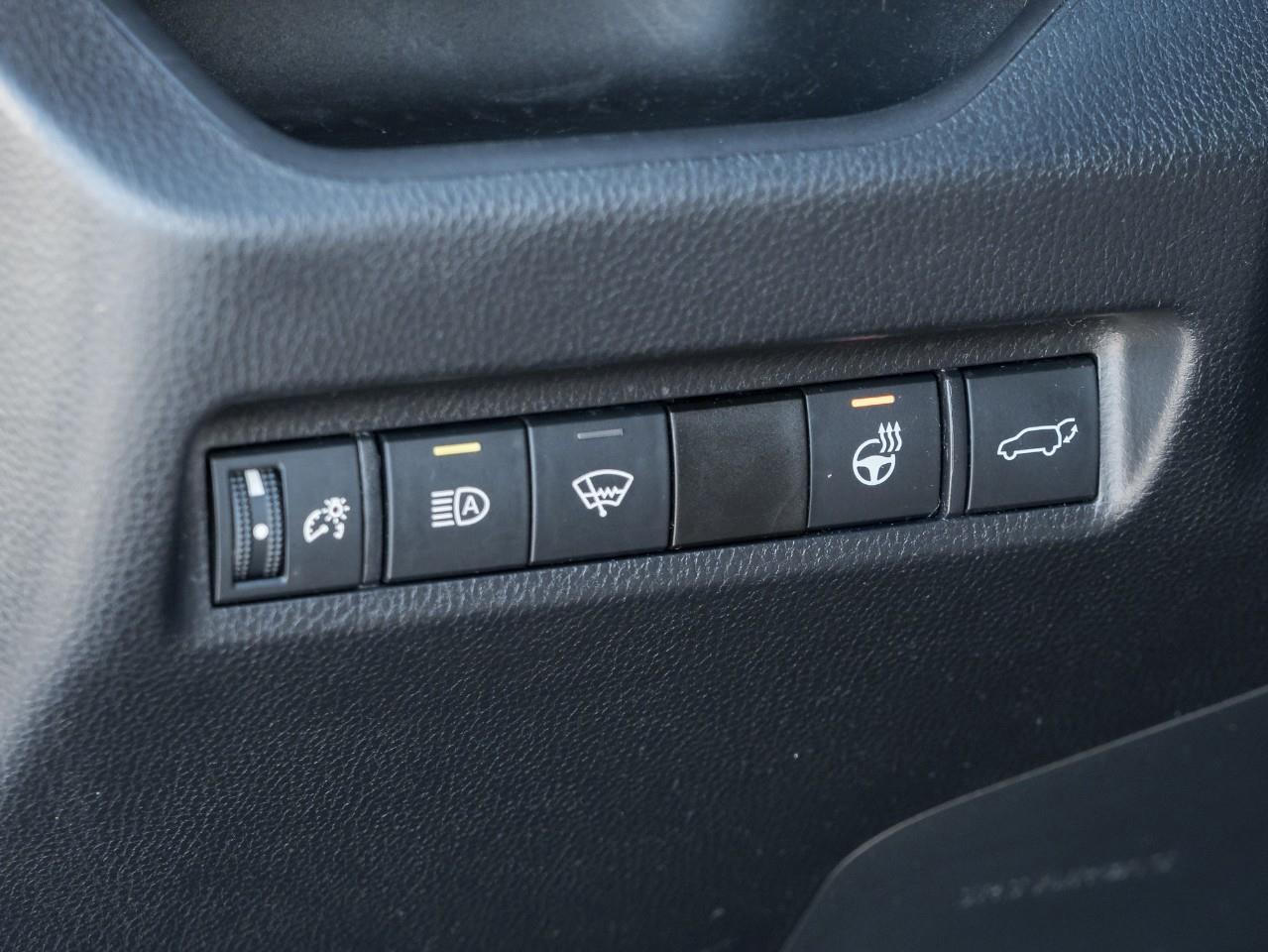 2021 Toyota RAV4 Hybrid XLE 4dr All-Wheel Drive Photo