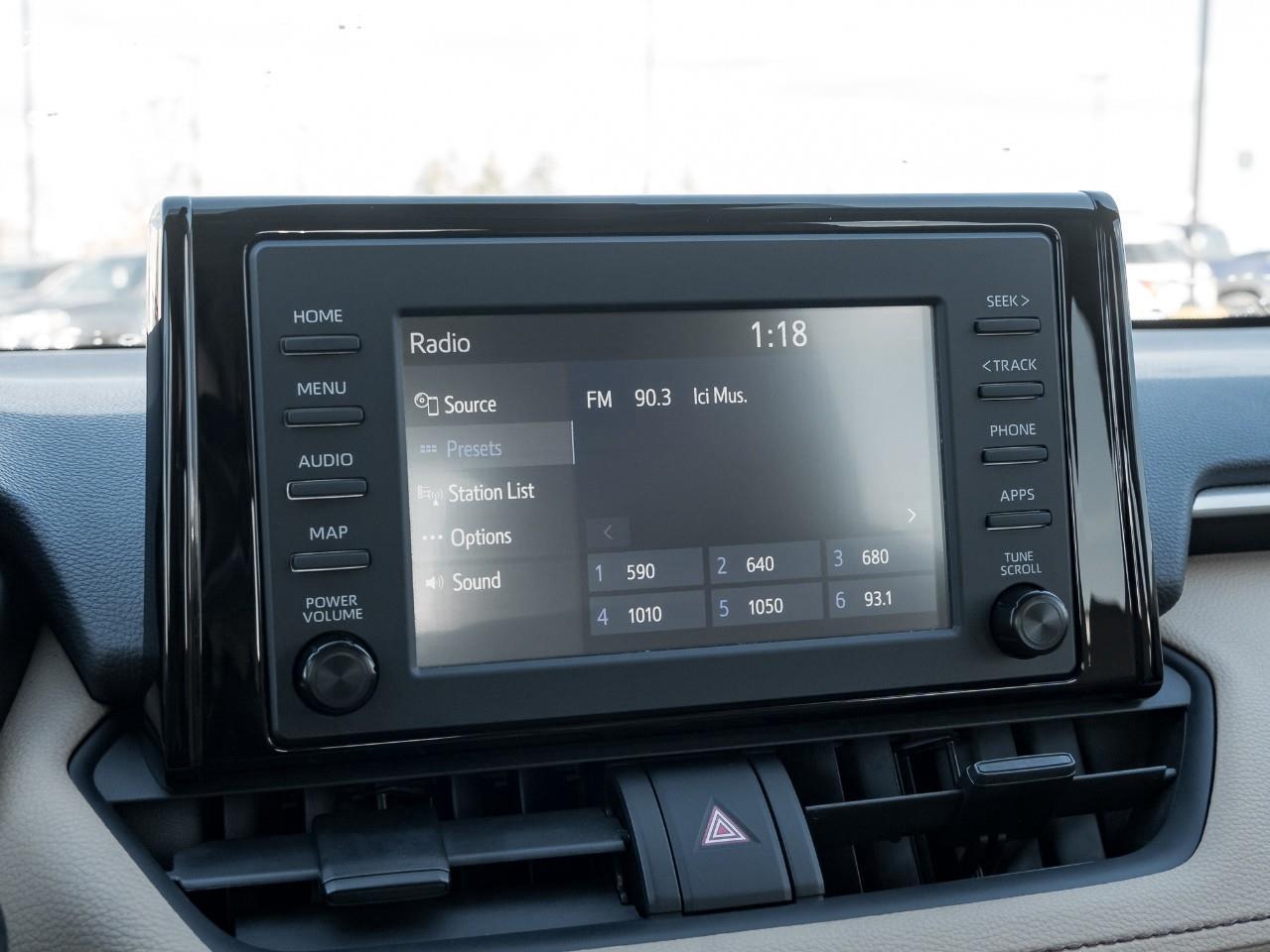 2021 Toyota RAV4 Hybrid XLE 4dr All-Wheel Drive Photo