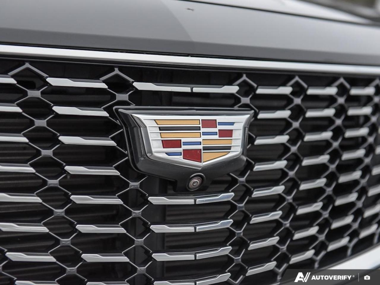 2022 Cadillac XT4 Premium Luxury Photo