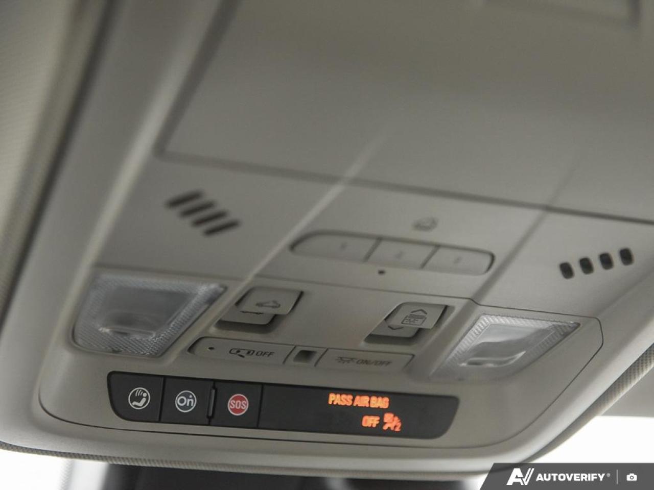 2022 Cadillac XT4 Premium Luxury Photo